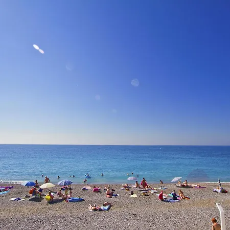 Le Copacabana Riviera * Ницца